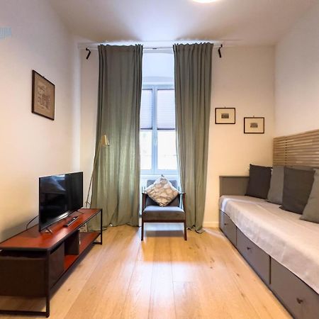 트리에스테 Imbriani 4S Tirabora Short Rent 아파트 외부 사진