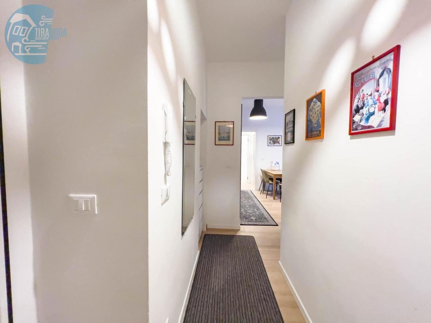 트리에스테 Imbriani 4S Tirabora Short Rent 아파트 외부 사진